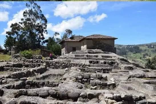 Complejo arqueológico de Coyoctor, Baños Cañari-Inca en El Tambo
